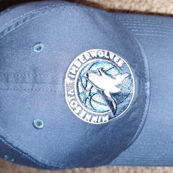 Nike Golf NBA Minnesota Timberwolves Embroidered Navy Blue Strapback Hat OS - Picture 3 of 10